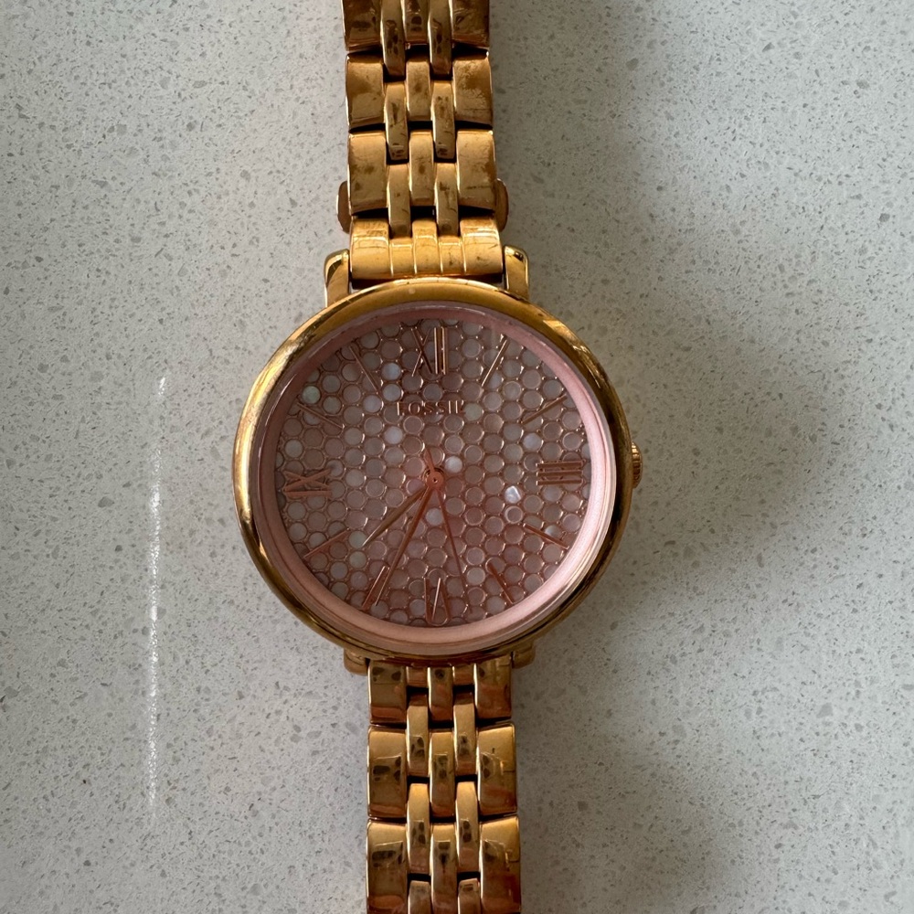 Fossils Rose Gold Round Face Watch